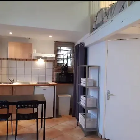La Tiny House Yourhosthelper Narbonne
