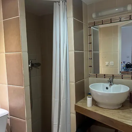 Apartmán La Tiny House Narbonne - Proche Les Grands Buffets Narbonne