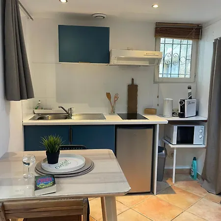 La Tiny House Narbonne - Proche Les Grands Buffets Narbonne