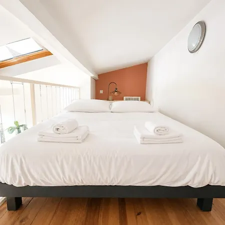 La Tiny House Narbonne - Proche Les Grands Buffets Apartment *